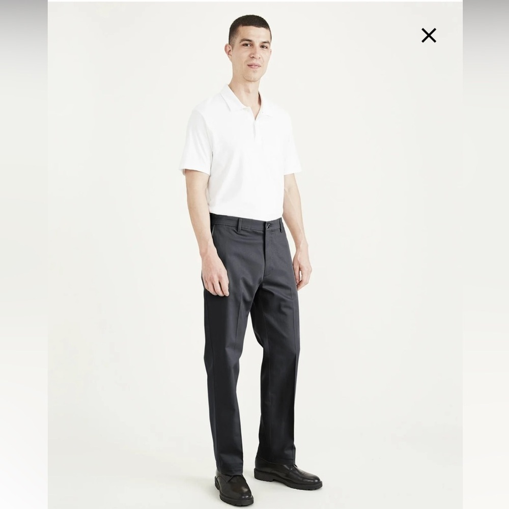 NWT Dockers Classic Fit Grey Pants 32x32
